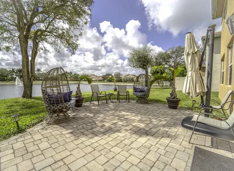 6770 Aliso Avenue West Palm Beach FL 33413