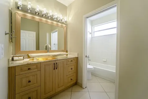 6770 Aliso Avenue West Palm Beach FL 33413