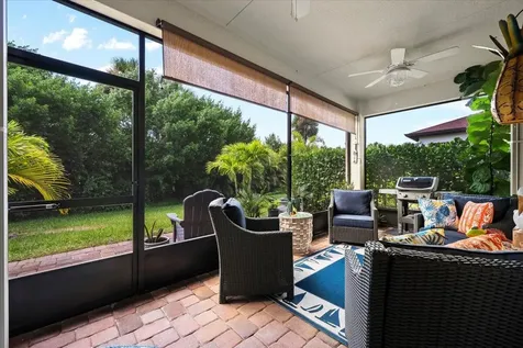 1635 Willows Square Vero Beach FL 32966