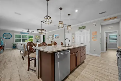 1635 Willows Square Vero Beach FL 32966