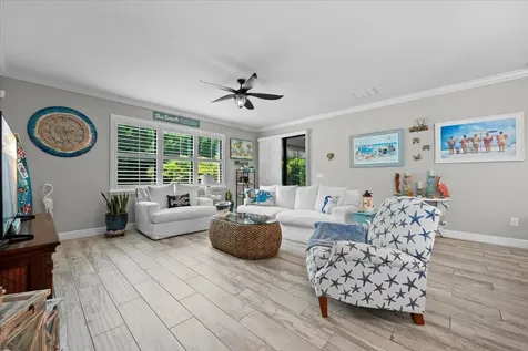 1635 Willows Square Vero Beach FL 32966