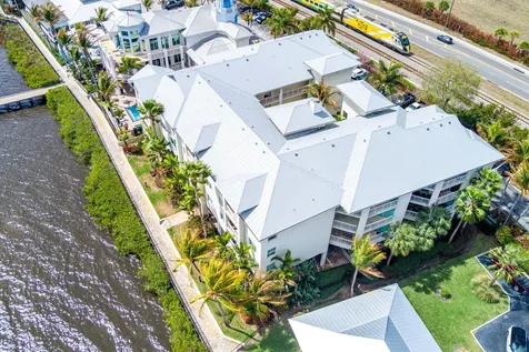 975 Nw Flagler Avenue Stuart FL 34994