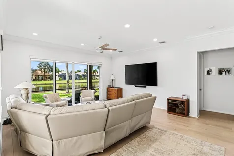 10797 Carmelcove Circle Boynton Beach FL 33473