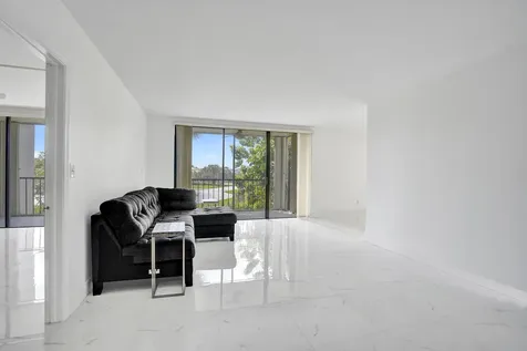 5951 Wellesley Park Drive Boca Raton FL 33433