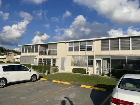 183 Dorchester West Palm Beach FL 33417