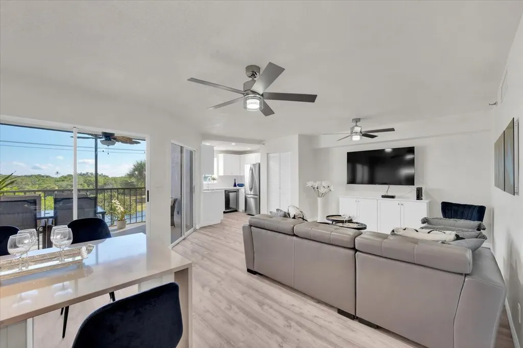 275 Palm Avenue Jupiter FL 33477