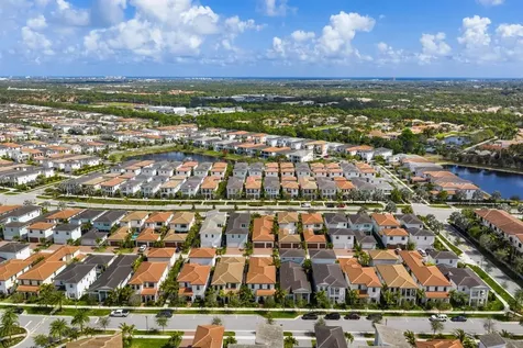 13228 Machiavelli Way Palm Beach Gardens FL 33418