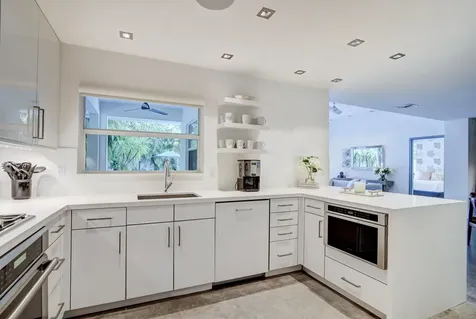 717 NE 1st Court Delray Beach FL 33483