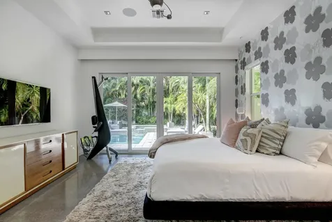 717 NE 1st Court Delray Beach FL 33483