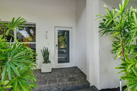717 NE 1st Court Delray Beach FL 33483