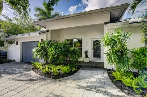 717 NE 1st Court Delray Beach FL 33483