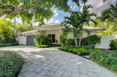 717 NE 1st Court Delray Beach FL 33483