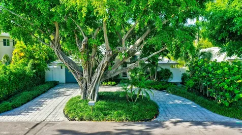 717 NE 1st Court Delray Beach FL 33483