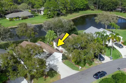 7660 Kings Ride Boynton Beach FL 33436