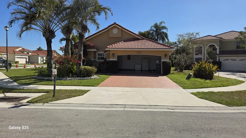 12390 Summer Springs Drive Drive Boynton Beach FL 33437