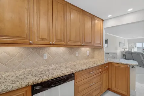 100 Wettaw Lane North Palm Beach FL 33408