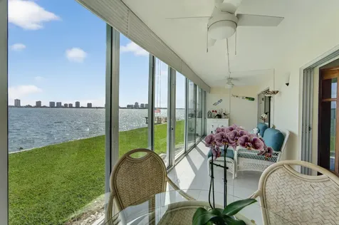 100 Wettaw Lane North Palm Beach FL 33408