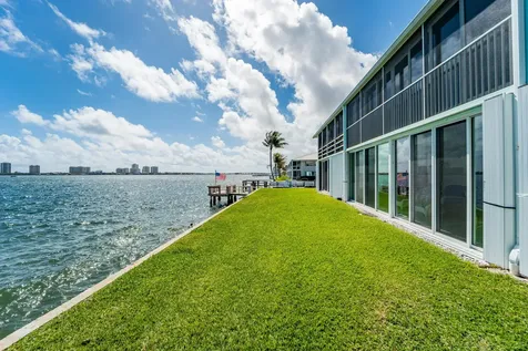 100 Wettaw Lane North Palm Beach FL 33408