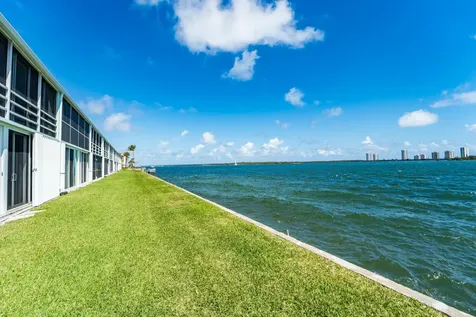 100 Wettaw Lane North Palm Beach FL 33408