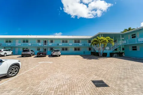 100 Wettaw Lane North Palm Beach FL 33408