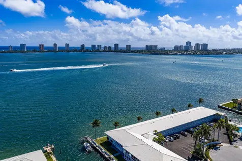 100 Wettaw Lane North Palm Beach FL 33408