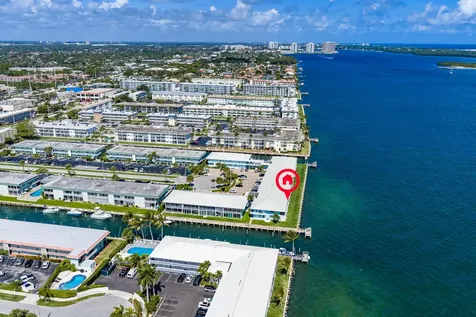 100 Wettaw Lane North Palm Beach FL 33408