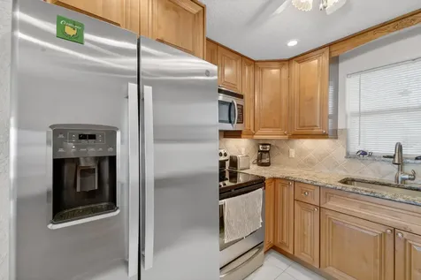 100 Wettaw Lane North Palm Beach FL 33408