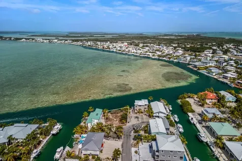 00000 Lagoon Drive Sugarloaf Key FL 33042