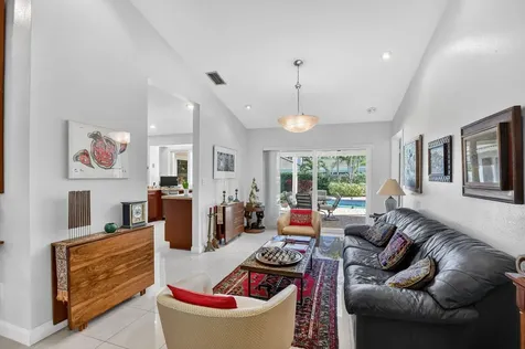 1966 Sw 8th Avenue Boca Raton FL 33486