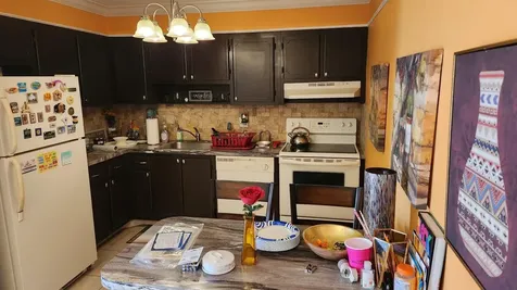 304 Wellington E West Palm Beach FL 33417