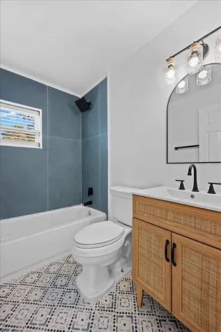 2585 Lorraine Court North Palm Beach FL 33403