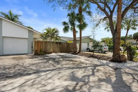 8632 Pluto Terrace West Palm Beach FL 33403