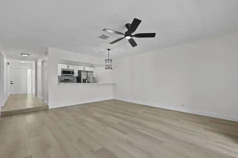 8632 Pluto Terrace West Palm Beach FL 33403