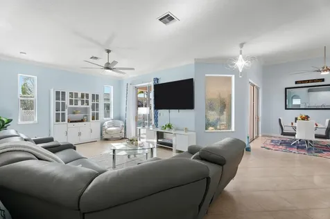 5806 Nw Rose Petal Court Port Saint Lucie FL 34986