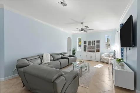 5806 Nw Rose Petal Court Port Saint Lucie FL 34986