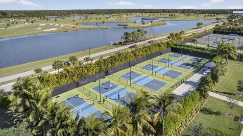 9364 Coral Isles Circle Palm Beach Gardens FL 33412