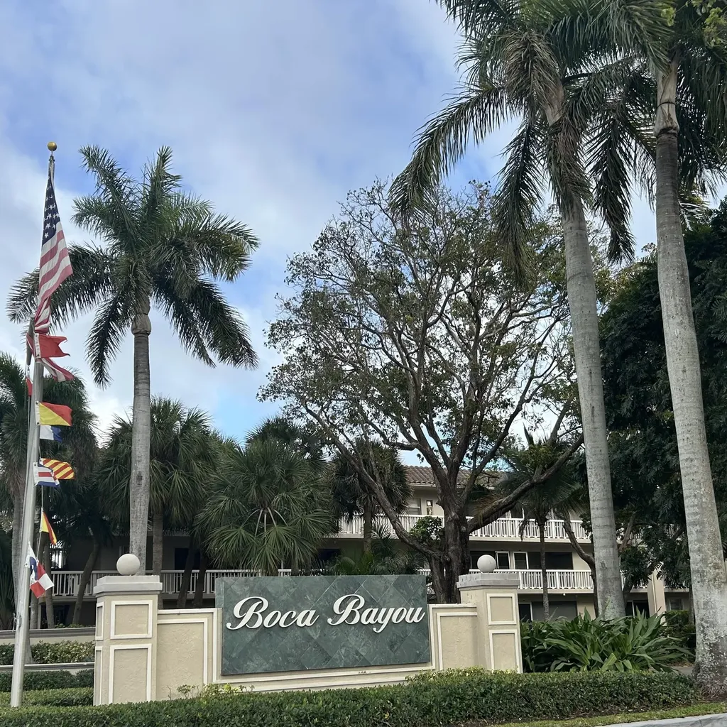 27 Royal Palm Way Boca Raton FL 33432