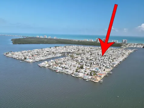 976 Nettles Boulevard Jensen Beach FL 34957