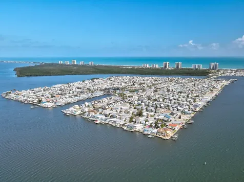 976 Nettles Boulevard Jensen Beach FL 34957