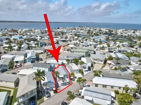 976 Nettles Boulevard Jensen Beach FL 34957