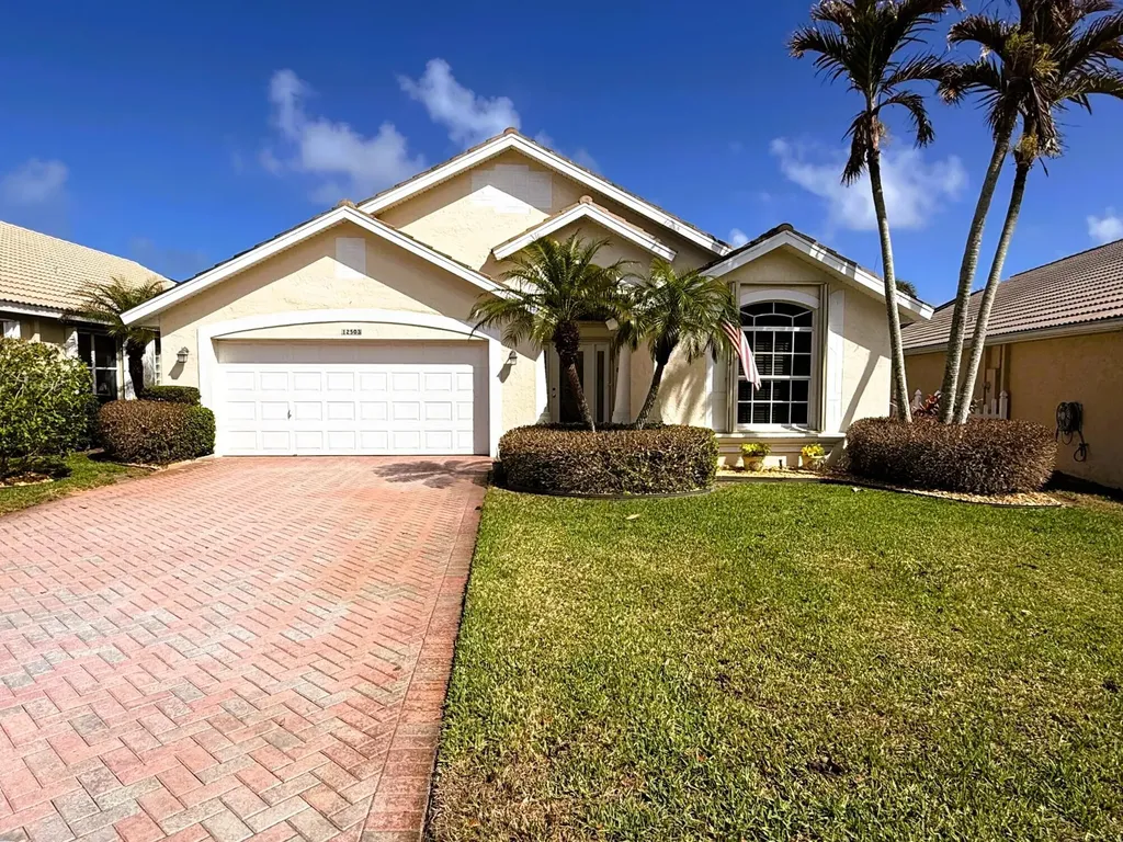 12503 Se Plandome Drive Hobe Sound FL 33455
