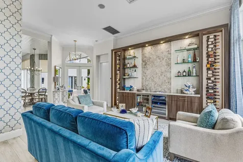 114 La Vida Court Palm Beach Gardens FL 33418