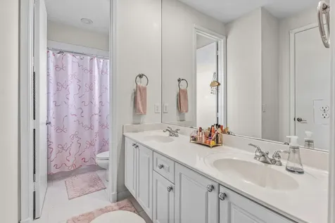 114 La Vida Court Palm Beach Gardens FL 33418