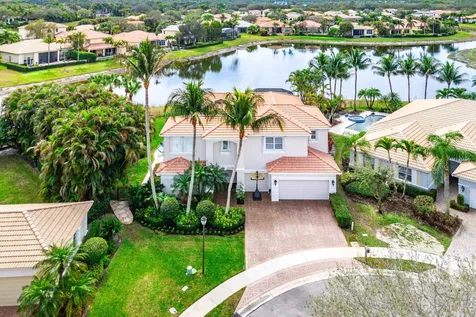 114 La Vida Court Palm Beach Gardens FL 33418