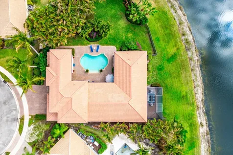 114 La Vida Court Palm Beach Gardens FL 33418