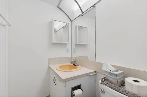 3028 Guildford B Boca Raton FL 33434