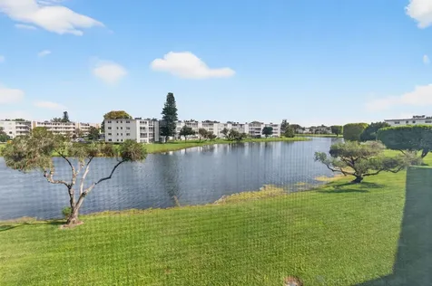 3028 Guildford B Boca Raton FL 33434