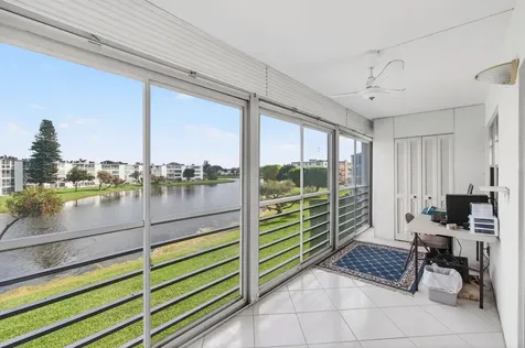 3028 Guildford B Boca Raton FL 33434
