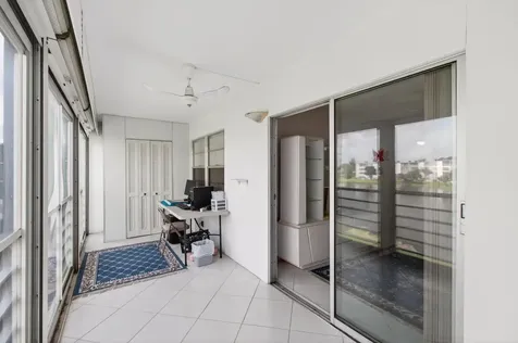 3028 Guildford B Boca Raton FL 33434
