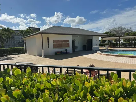 3028 Guildford B Boca Raton FL 33434